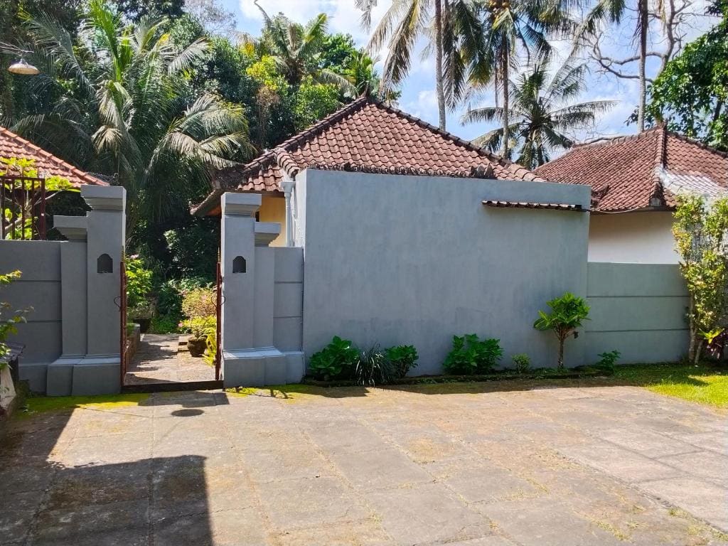 Standard Bungalow with Fan room - Image 2