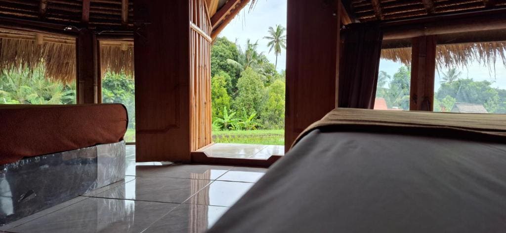 Standard Twin Room with Garden View room - Image 3