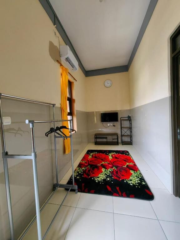Family Room room - Image 1