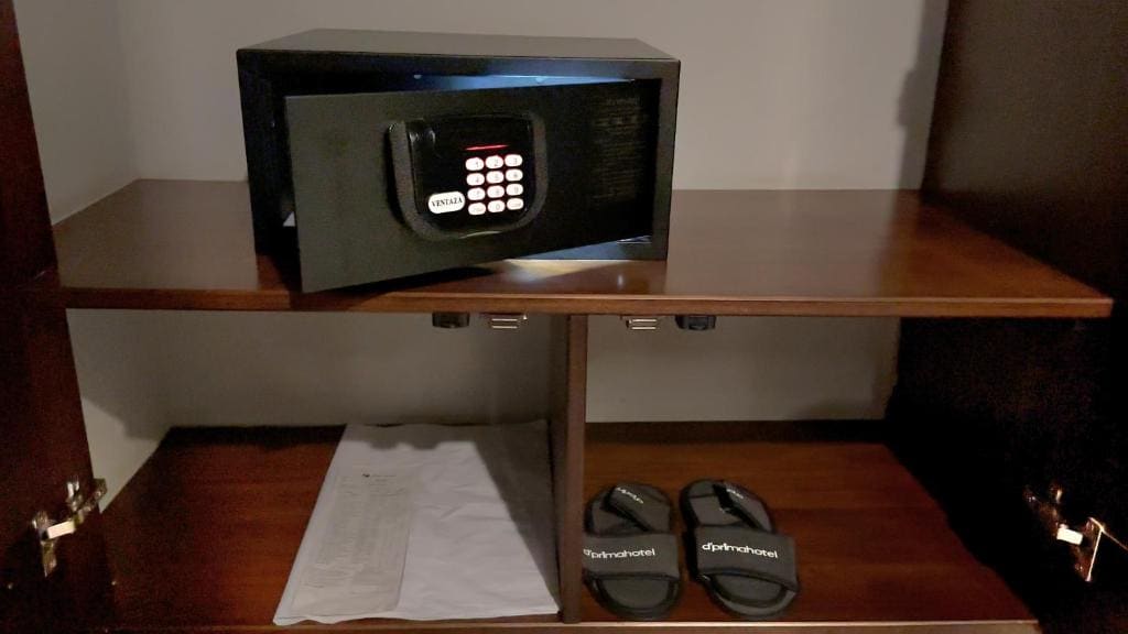 Deluxe Double or Twin Room room - Image 2