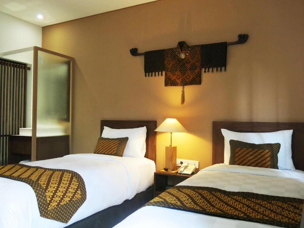 Deluxe Twin Room room - Image 2