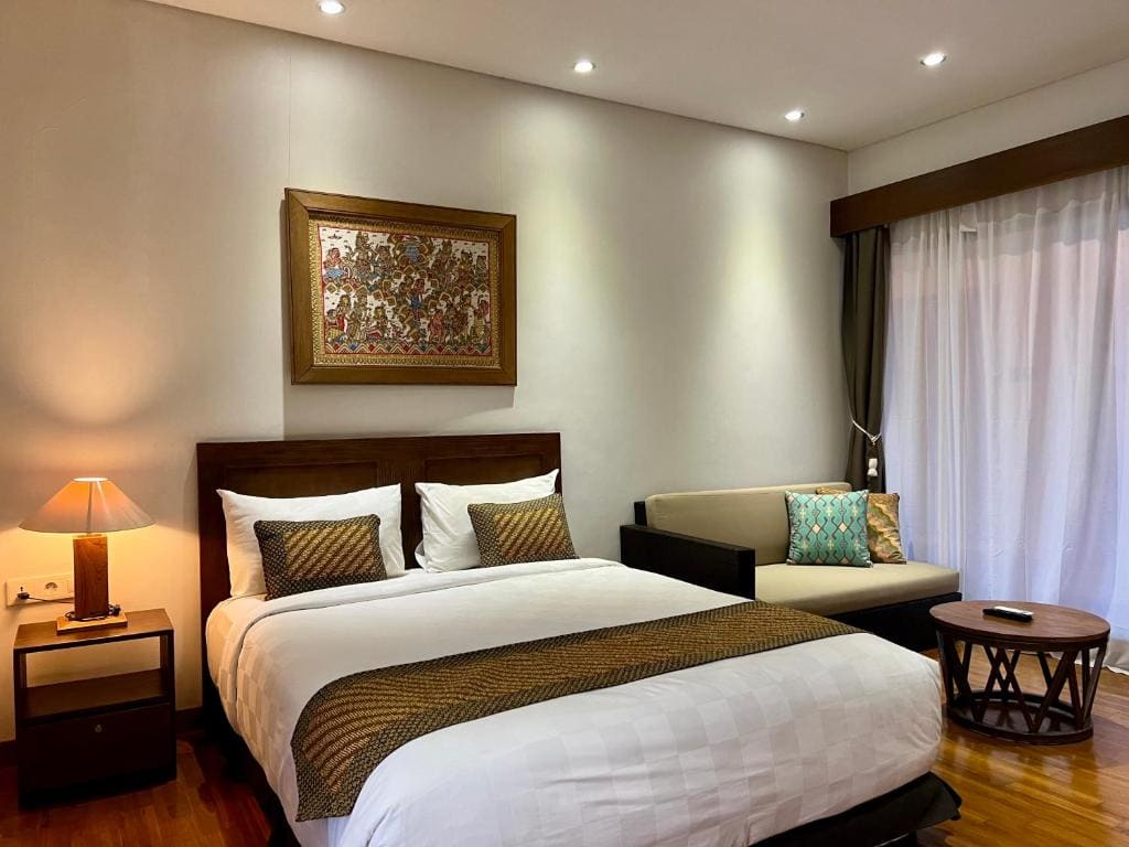 Deluxe Double Room with Bath room - Image 1