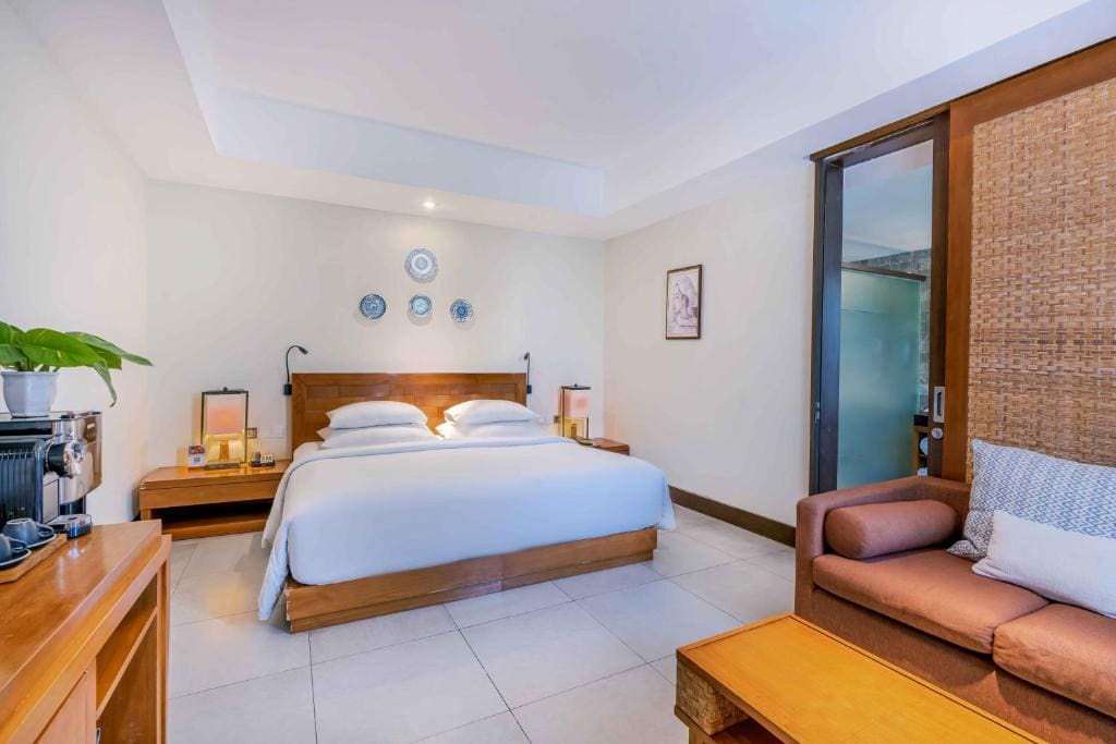 Deluxe Room with Coffee Capsule Machine and Free Unlimited Laundry Service room - Image 1