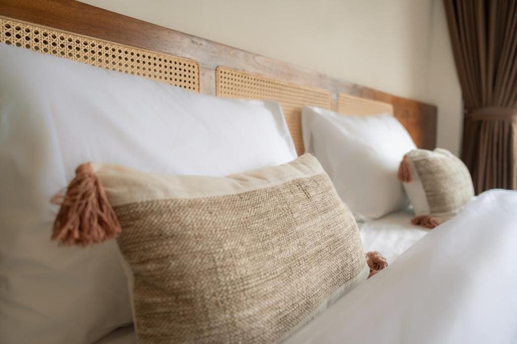 Comfort Double Room with Balcony room - Image 2