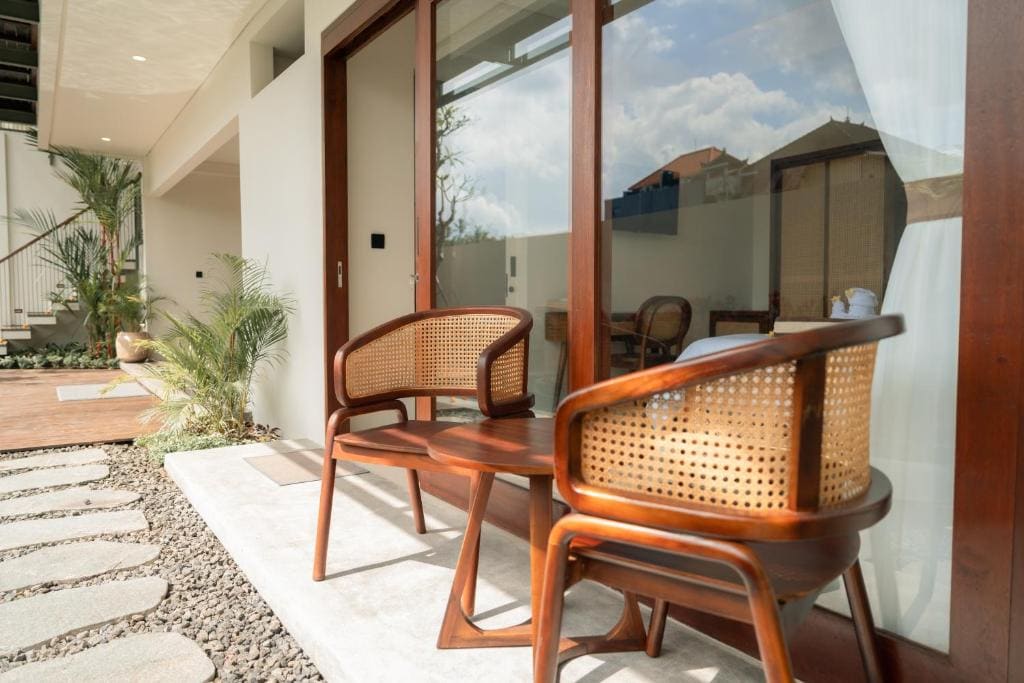 King Room with Pool View room - Image 1