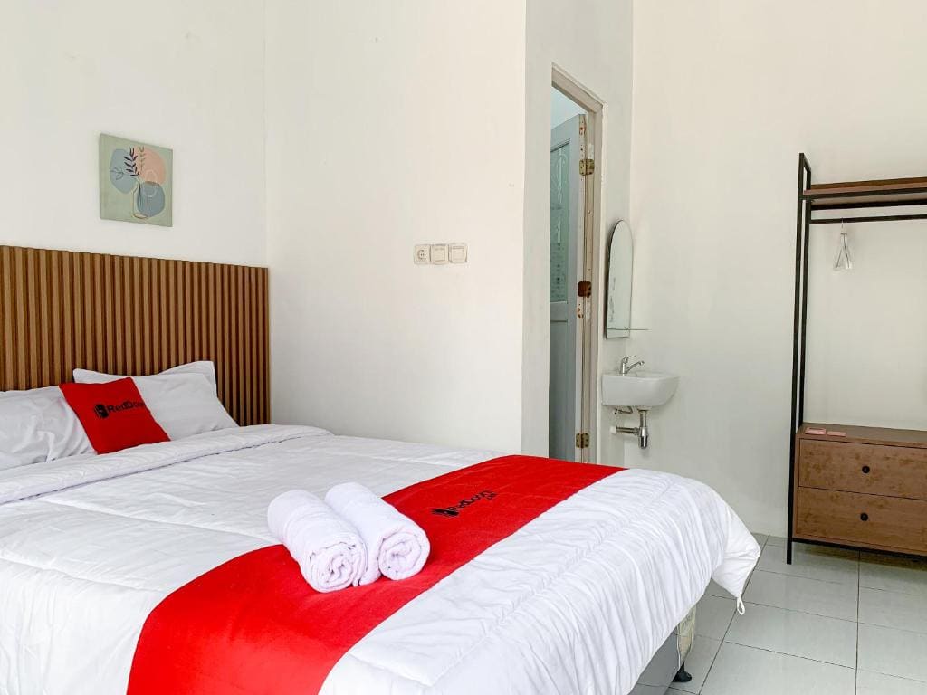 Standard Double Room room - Image 2