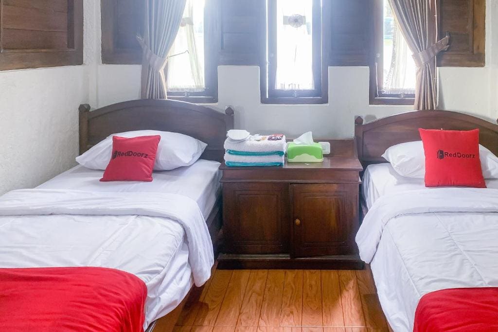 Superior Twin Room room - Image 1