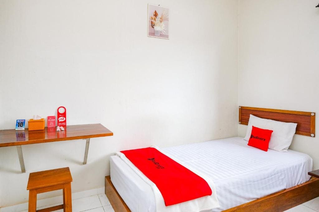 Standard Twin Room room - Image 2
