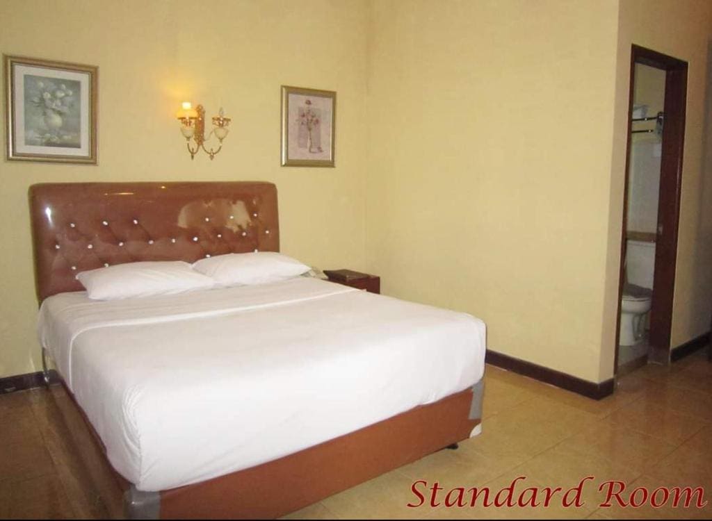Standard Double or Twin Room room - Image 3