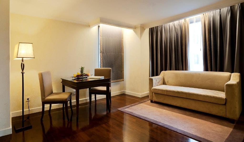 Heritage Room room - Image 2