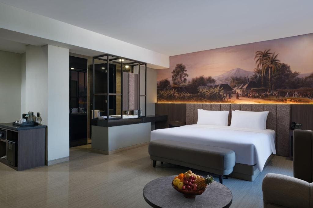 Deluxe Suite room - Image 2
