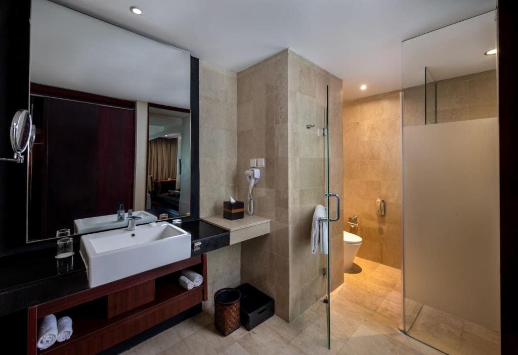 Suite room - Image 3