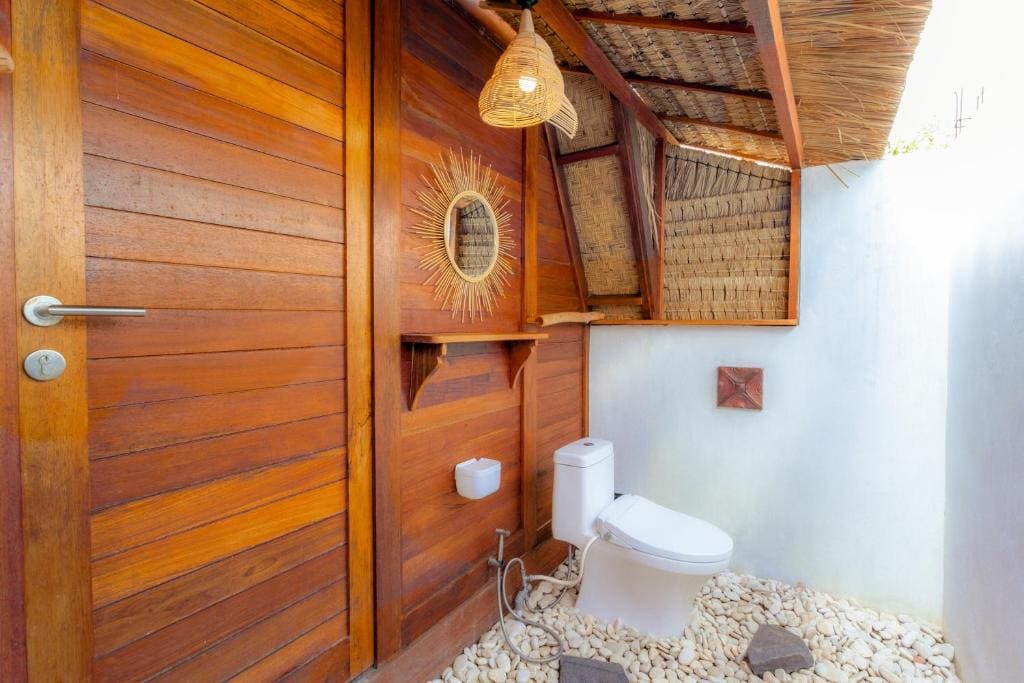Glamping with King and Queen Bed room - Image 3