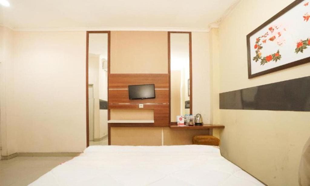 Deluxe Room room - Image 2
