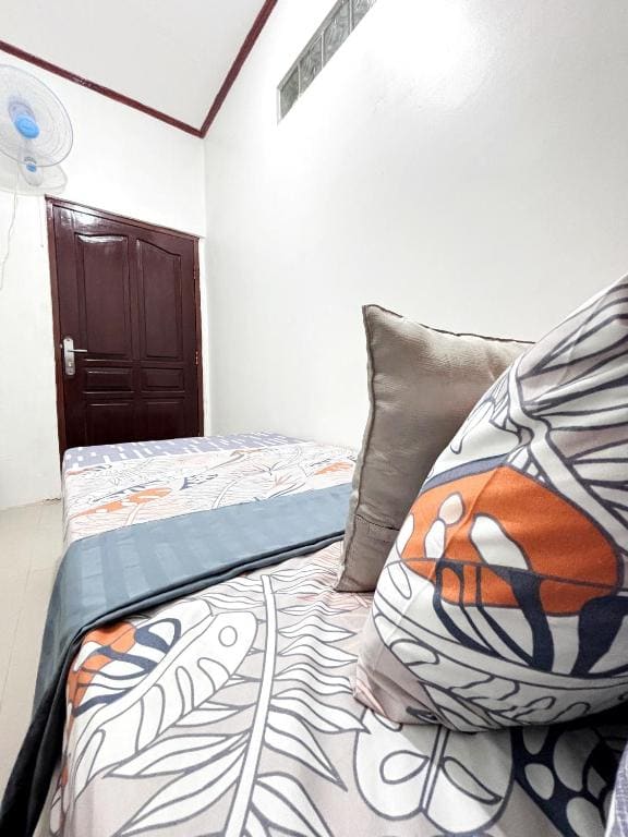 Standard Single Room room - Image 2
