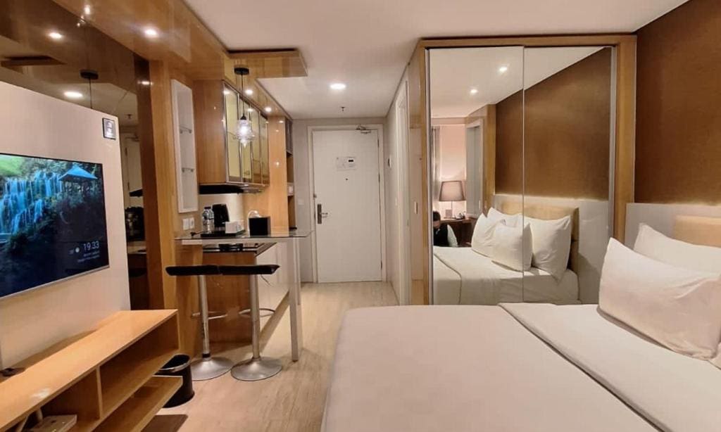 Deluxe Queen Studio room - Image 3