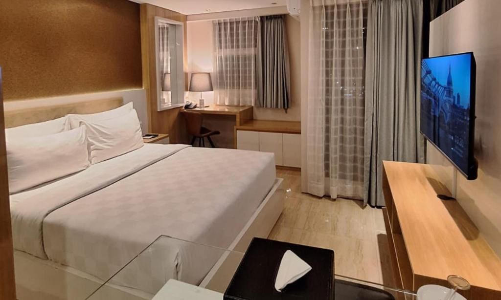 Deluxe Queen Studio room - Image 1