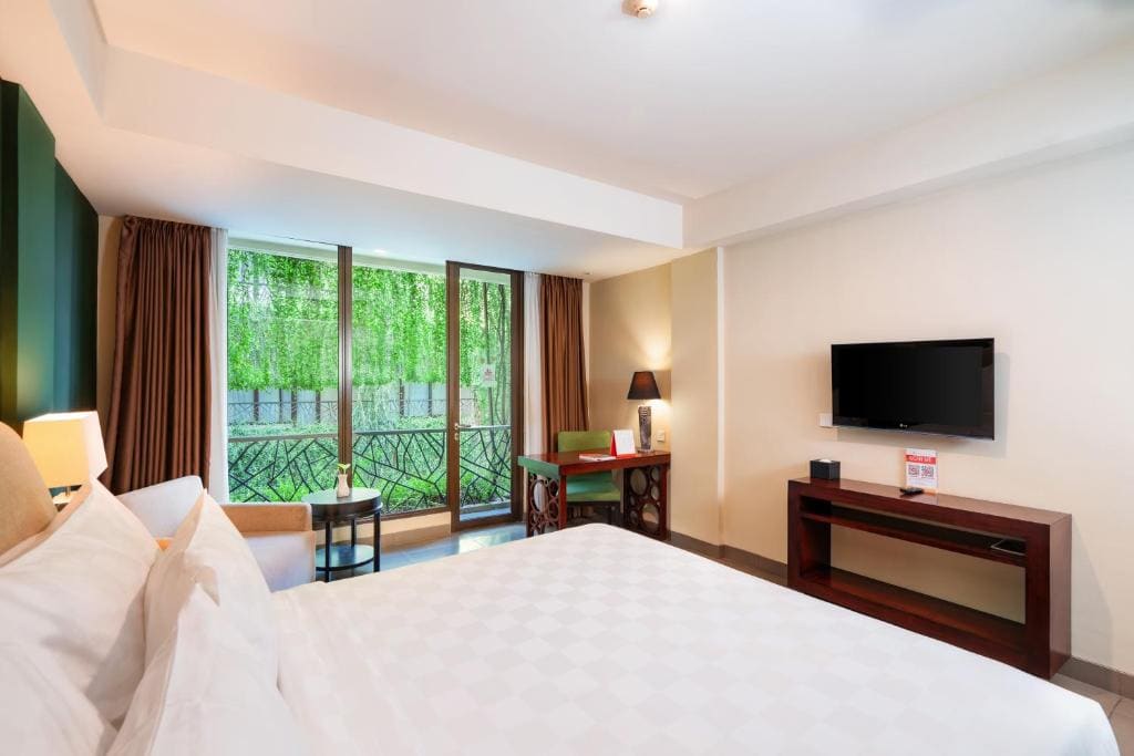 Double Room with Balcony room - Image 1
