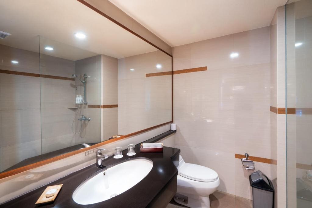 Deluxe Twin Room room - Image 2