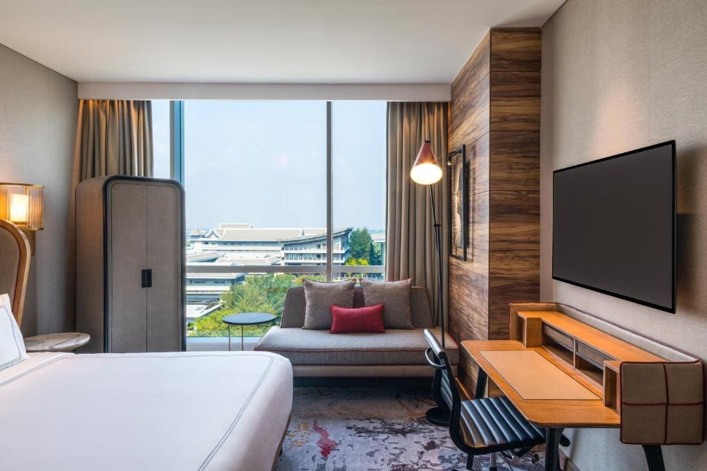 Swiss Advantage King Room room - Image 1