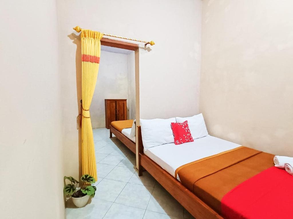 Family Room room - Image 1