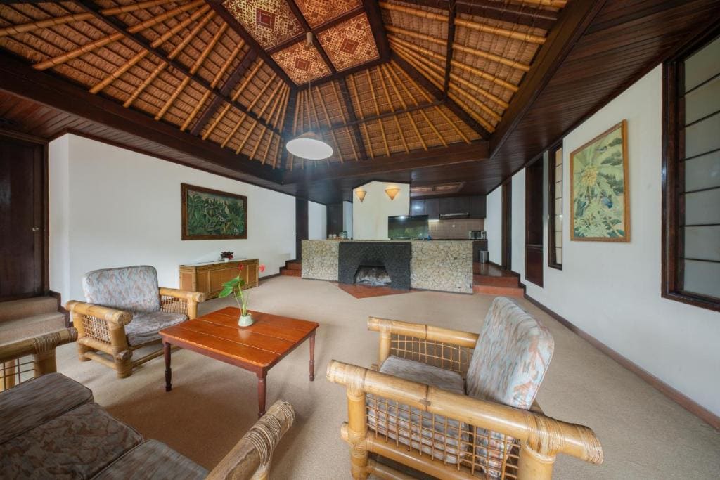 Suite with Mountain View room - Image 3