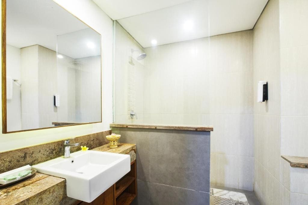 Deluxe Double or Twin Room room - Image 3