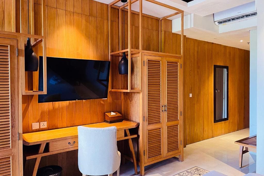 Deluxe Ocean View With Balcony room - Image 2