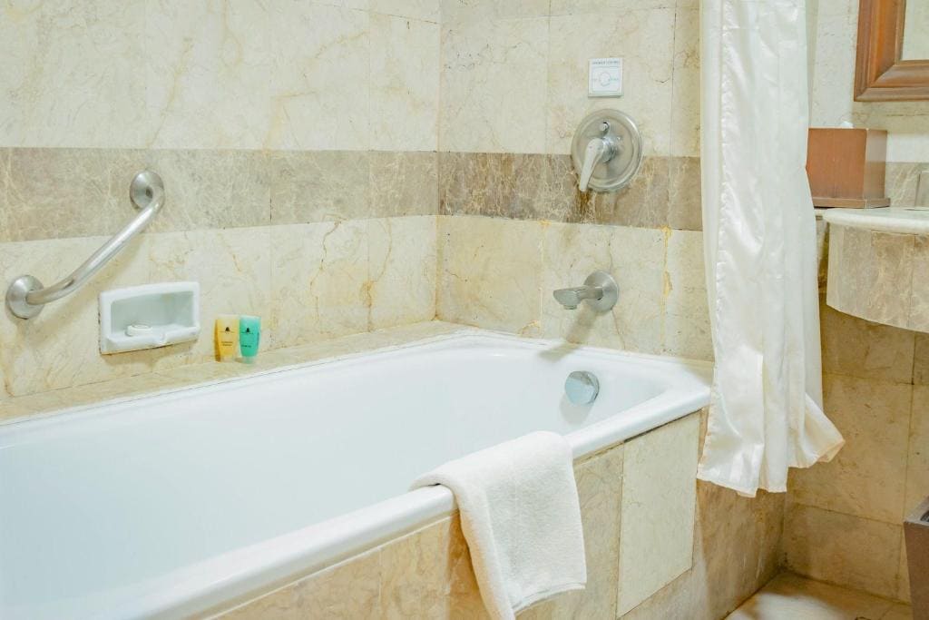 Deluxe Double Room room - Image 3