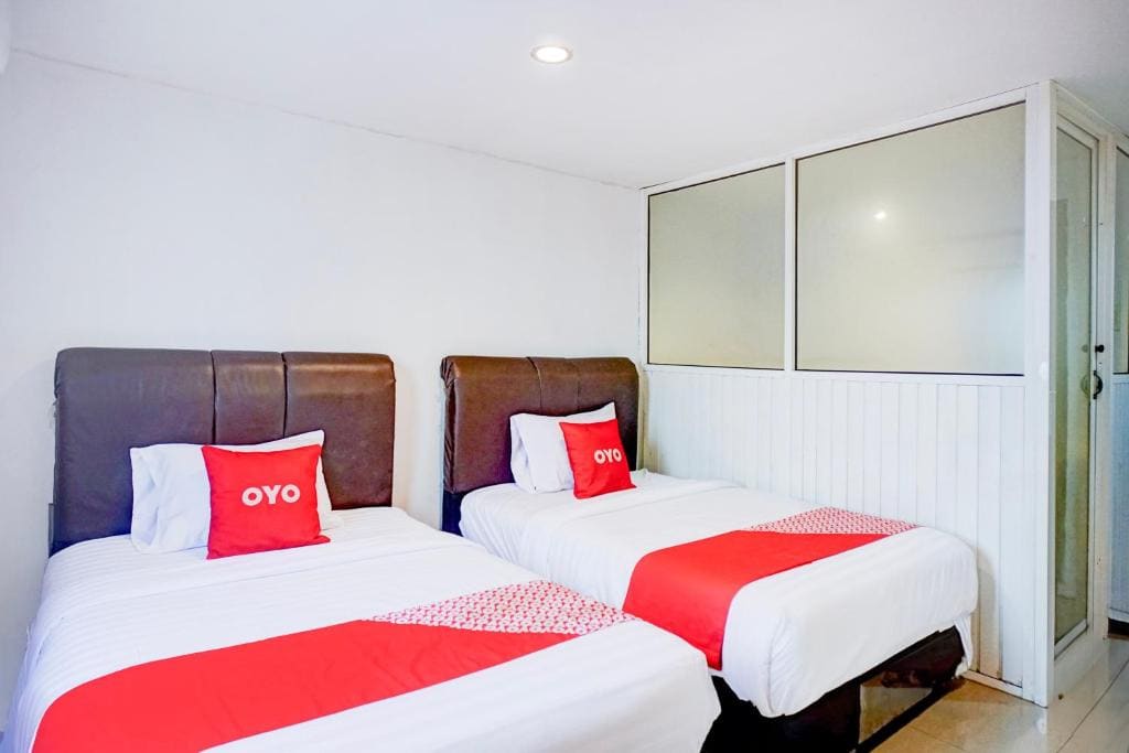 Delxue Twin Room room - Image 3