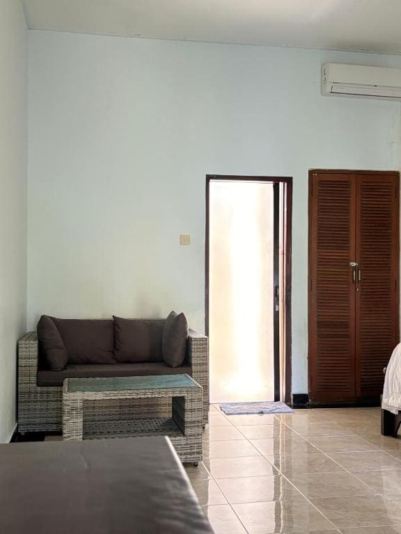 Bungalow with Sea View room - Image 2