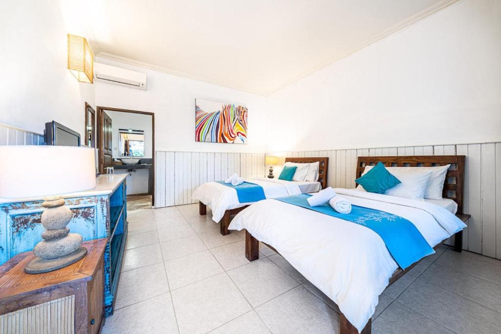 Deluxe Twin Room room - Image 2