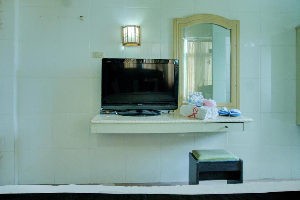 Deluxe Double Room room - Image 2