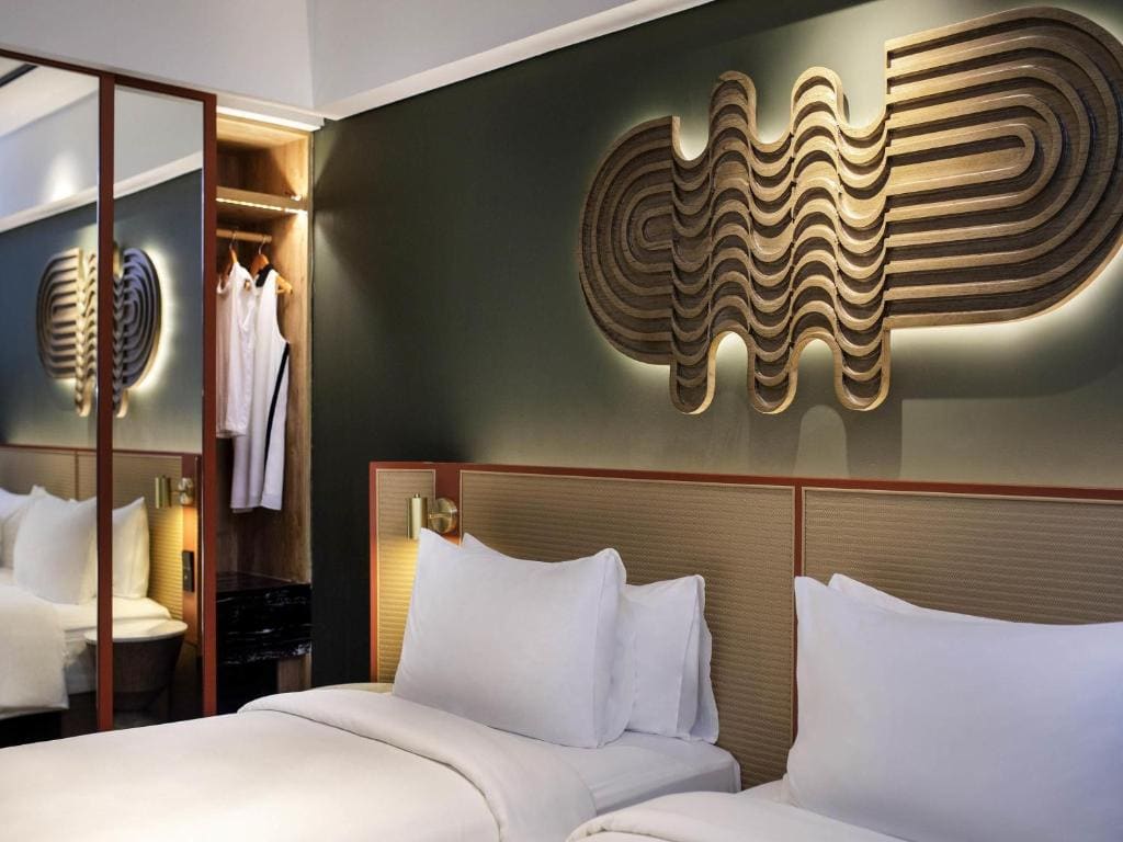 Comfort Twin Room with Balcony with Unlimited Self-Service Laundry room - Image 2