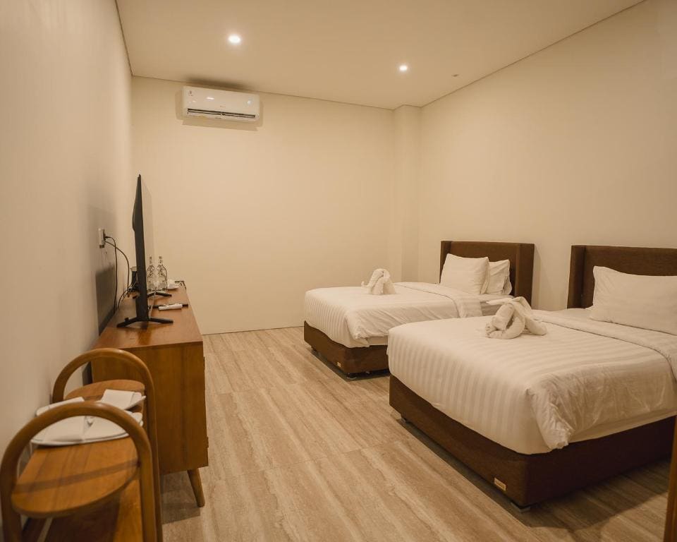 Deluxe Room room - Image 3