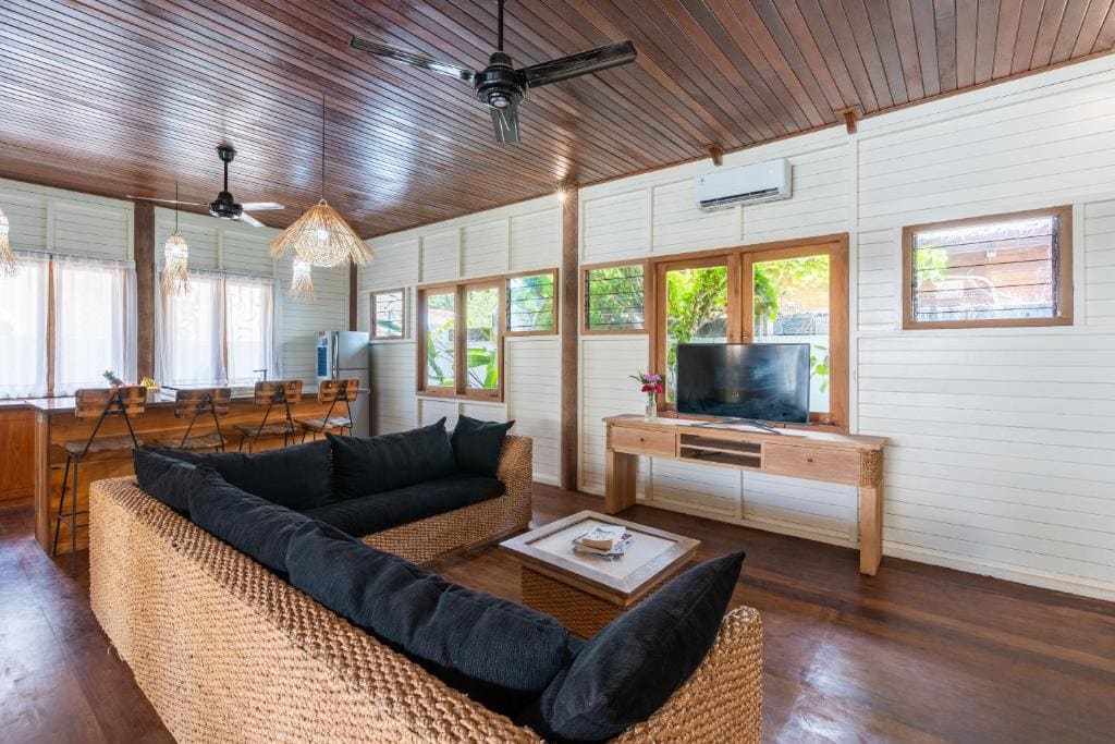 Two-Bedroom Villa room - Image 1