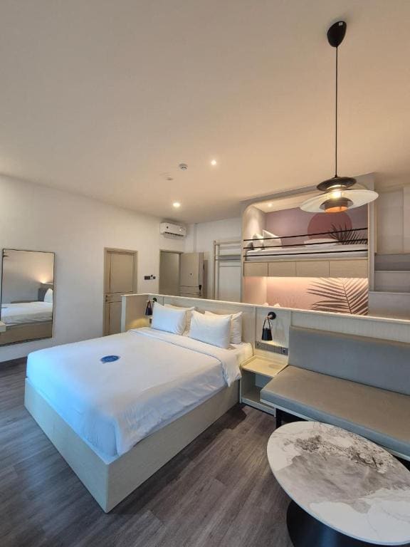 Suite room - Image 2
