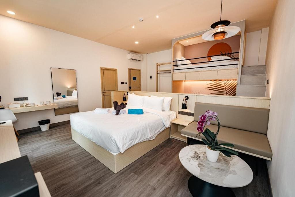 Suite room - Image 1