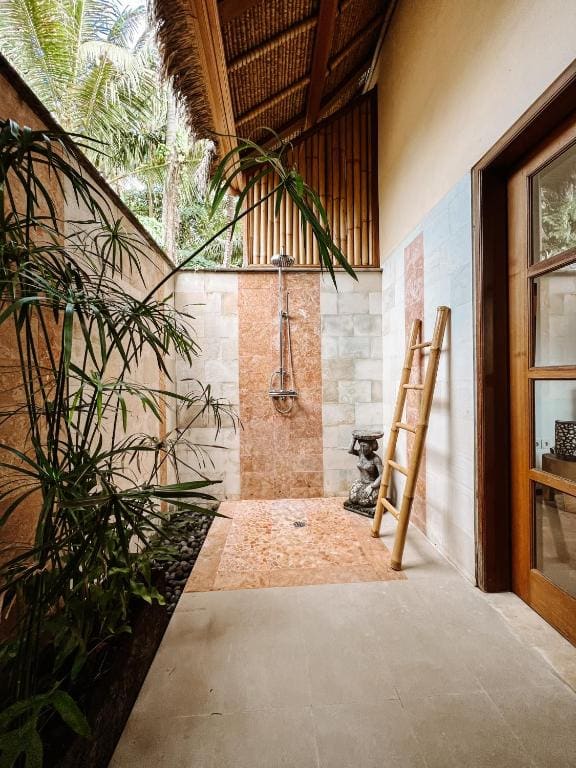 Double Room with Garden View room - Image 3