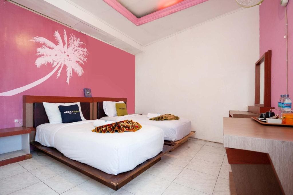 Superior Twin Room room - Image 1