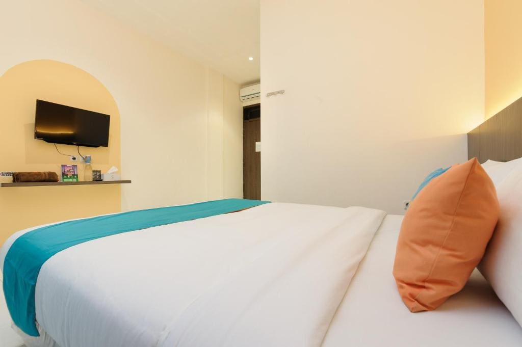 Deluxe Room room - Image 3