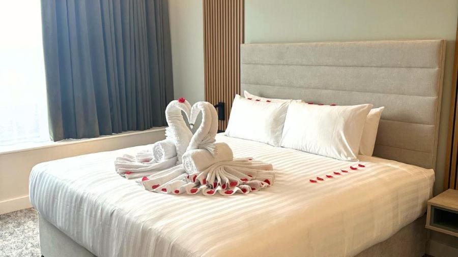 Executive Suite room - Image 1