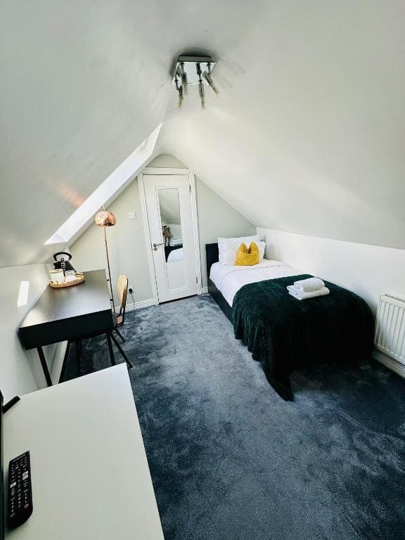 Budget Single Room room - Image 2