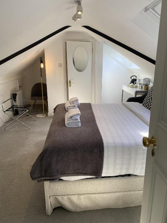 Standard Double Room room - Image 3
