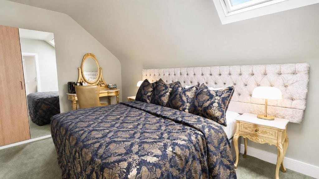 Loft Cosy Double Room room - Image 1