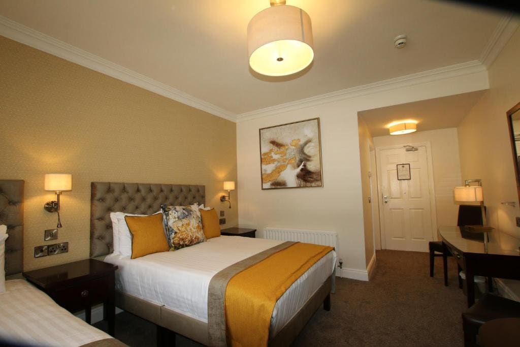 Double or Twin Room room - Image 1