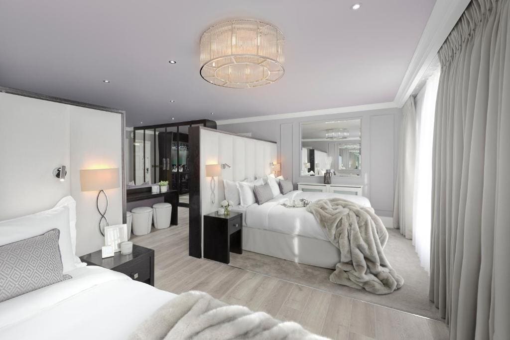 Superior Suite room - Image 3
