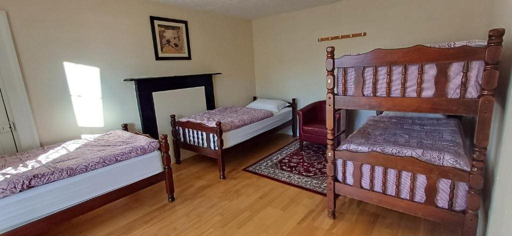 Room room - Image 1