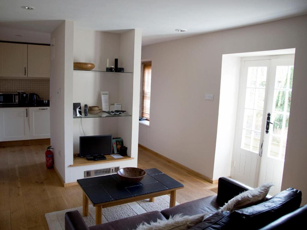 One-Bedroom Apartment with Garden View room - Image 1