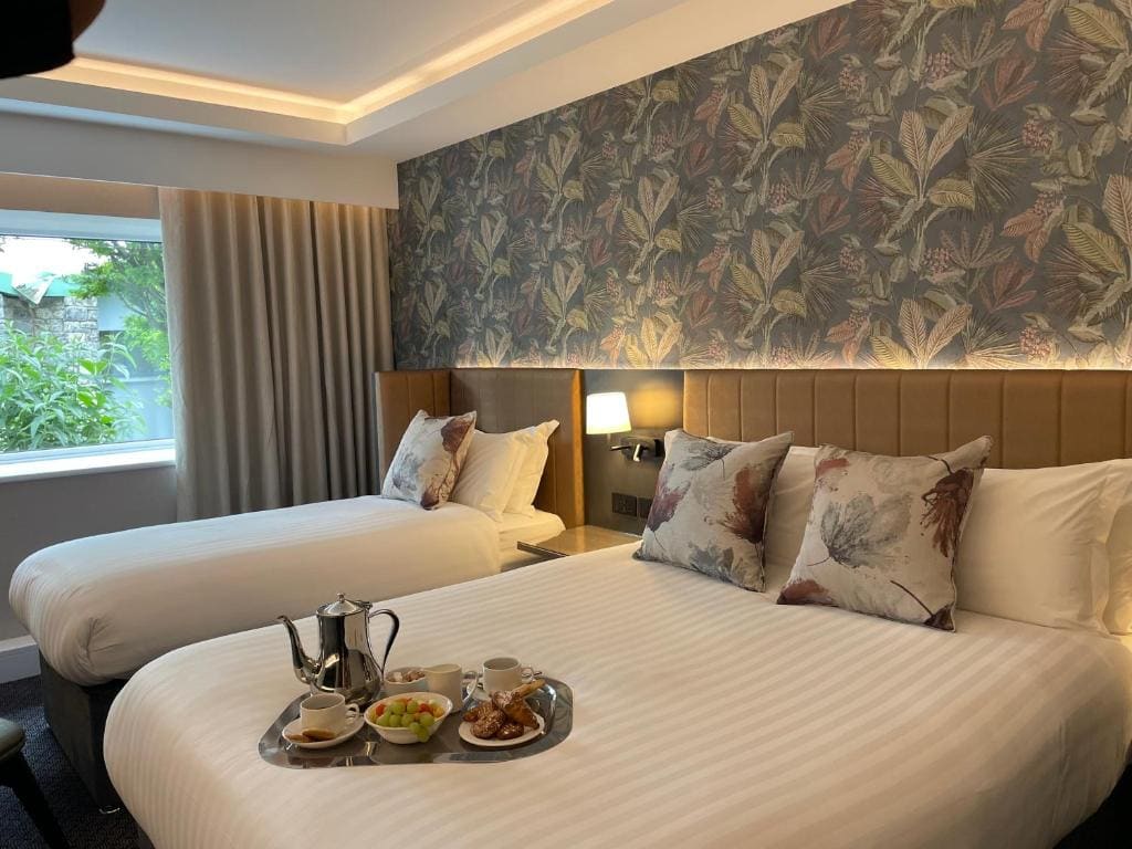 Signature Double & Single Room room - Image 2